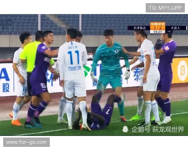 阿奇姆彭强调球队不能松懈要保持斗志全力以赴争取更高联赛排名 阿奇姆彭强调球队不能松懈要保持斗志全力以赴争取更高联赛排名